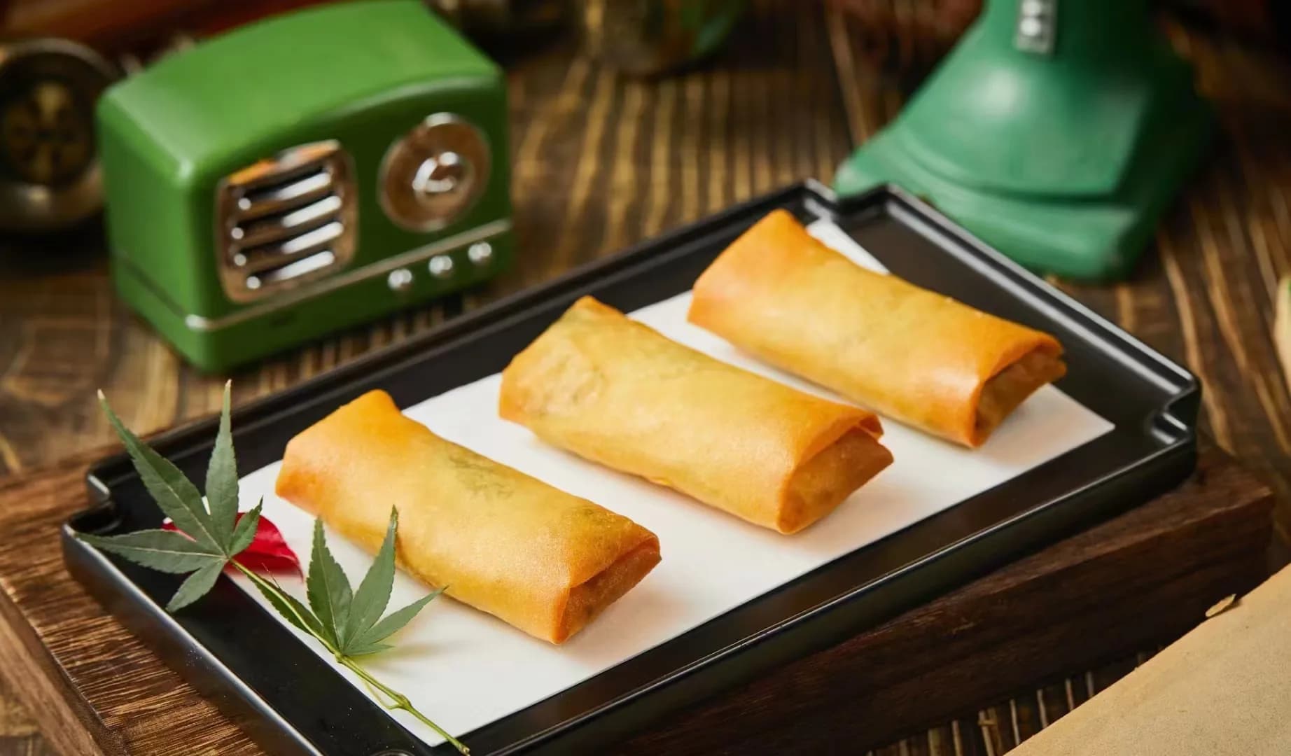 黑菌素春卷